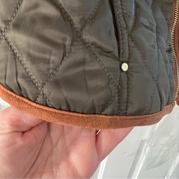 Vince Camuto Puffer Vest Green Brown Gold Accent - Picture 9 of 11